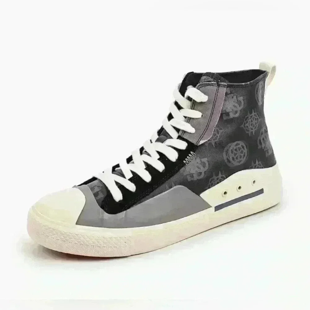 Guess Men’s SNEAKERS
WITH‎ ADDITION OF LEATHER Size 9
